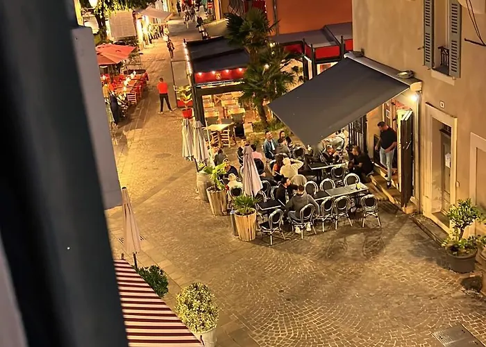 Bel Bord De Sainte-Maxime